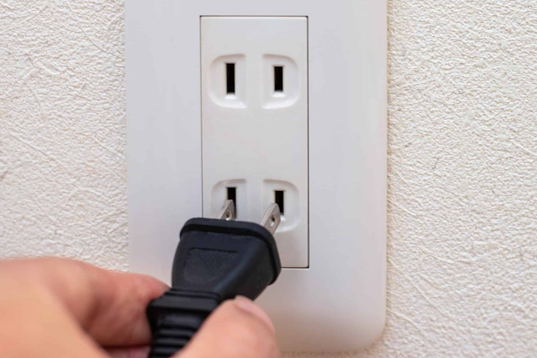 Ungrounded Outlets