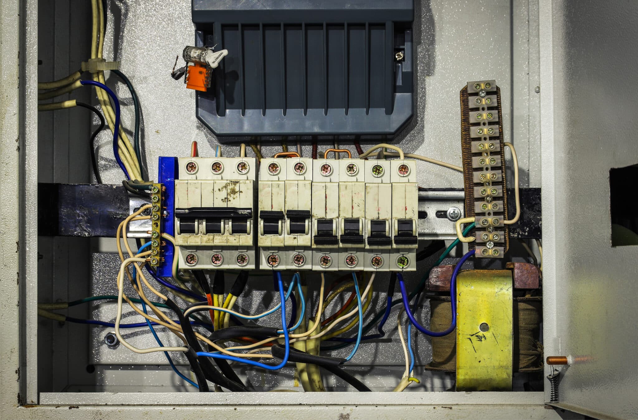 outdated wiring system